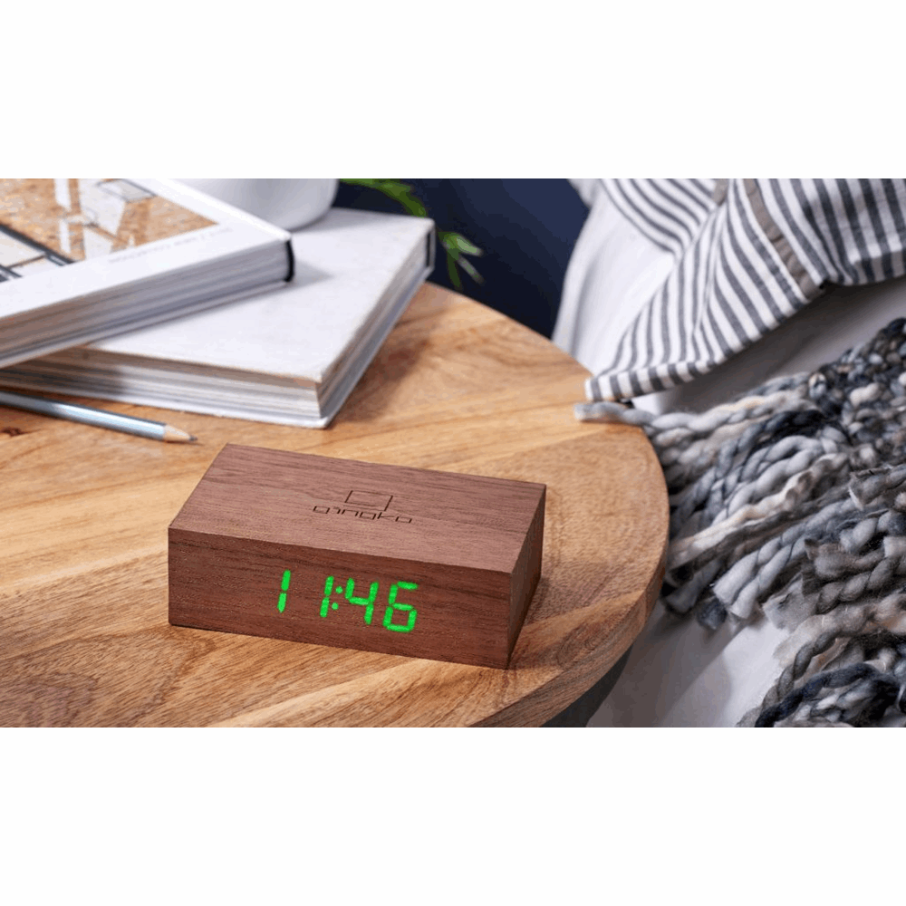 GINGKO FLIP CLICK CLOCK NATURAL TEAK WALNUT G003W8