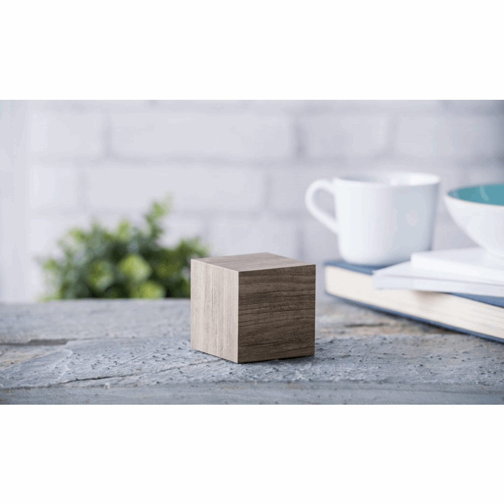 GINGKO GK08G12 WOODEN CUBE CLICK CLOCK ASH/GREEN LED