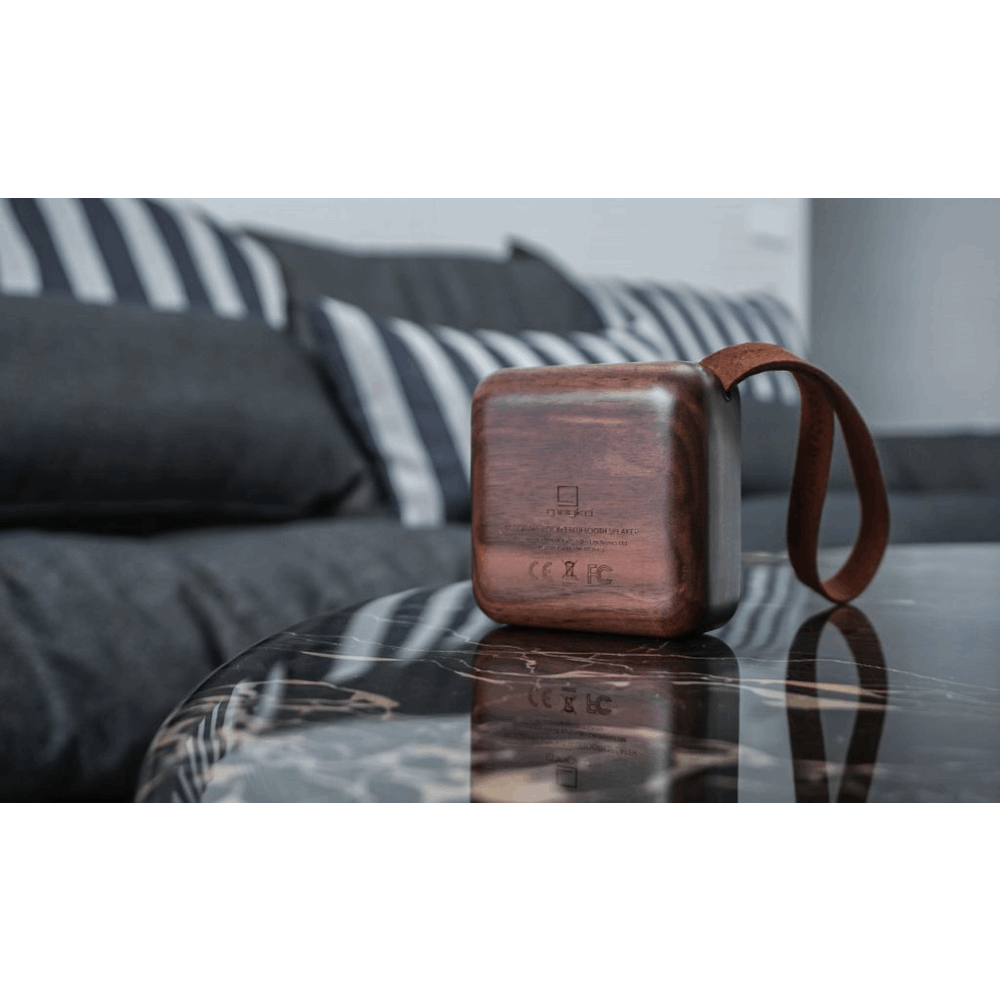 GINGKO Mi SQUARE BLUETOOTH SPEAKER NATURAL WALNUT G005WT