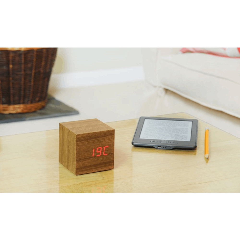 GINGKO WOODEN CUBE CLICK CLOCK TEAK/RED LED GK08R4