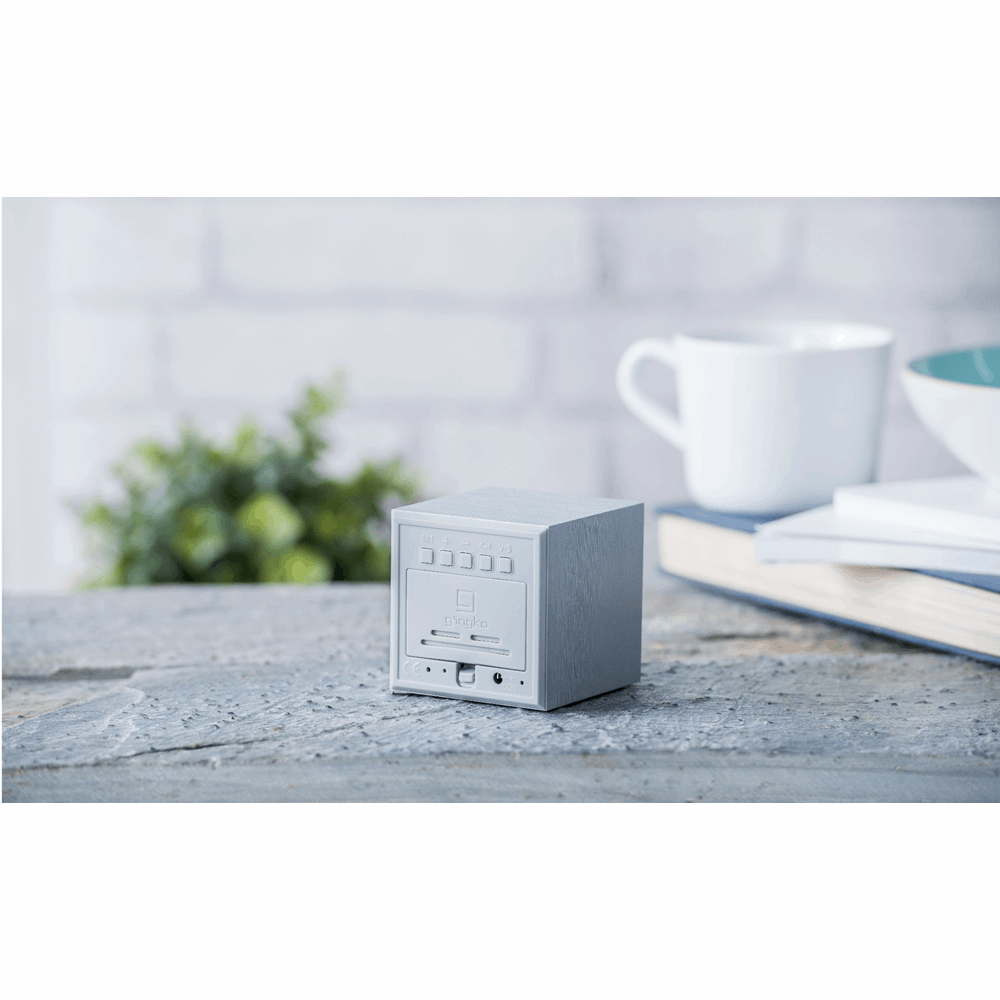 GINGKO WOODEN CUBE CLICK CLOCK ALUMINIUM WHITE GK08W6