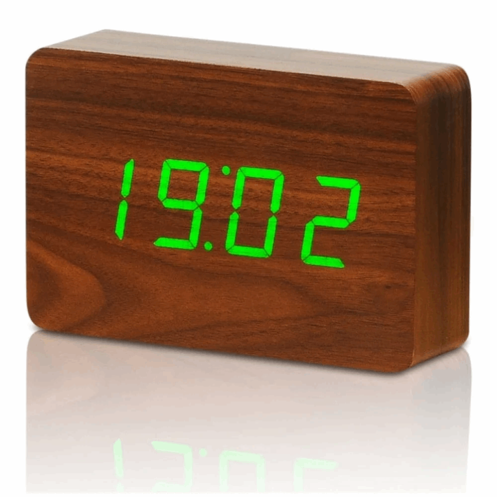 GINGKO BRICK CLICK CLOCK WALNUT/GREEN LED GK15G8