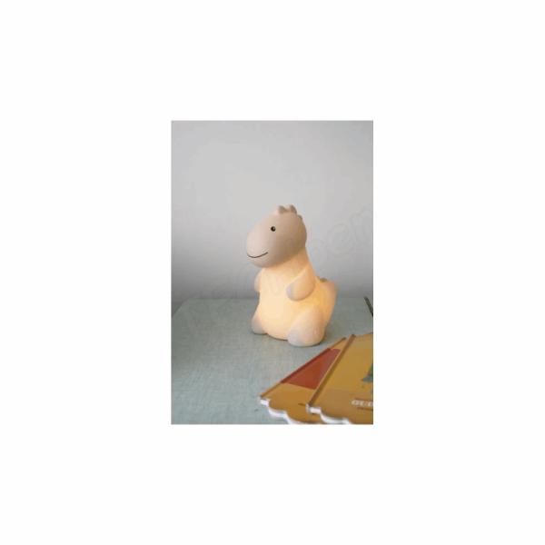 ATELIER PIERRE Jeroom Dino SAND LIGHT LED, USB recharge | H 20 x 18 x 13 cm ATP-JD-630