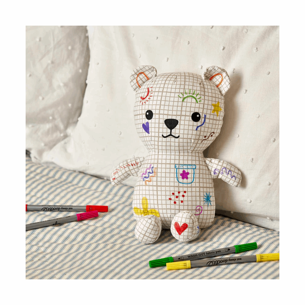 EATSLEEPDOODLE Artie Bear colour-in & doodle DBEAR 204001