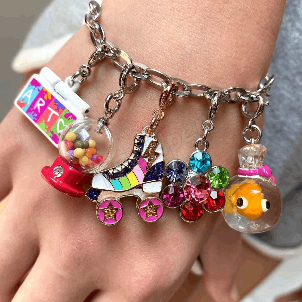 CHARM IT! RAINBOW DAISY CHARM CT01-07