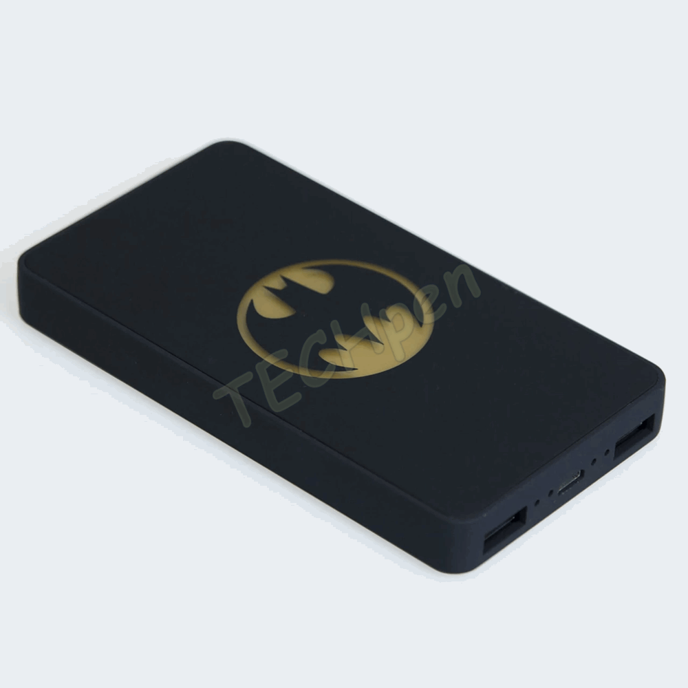 Lazerbuilt - Batman 6.000 mAh Light-Up Power Bank - Batman Logo PBBM-6LI-BATLOGO