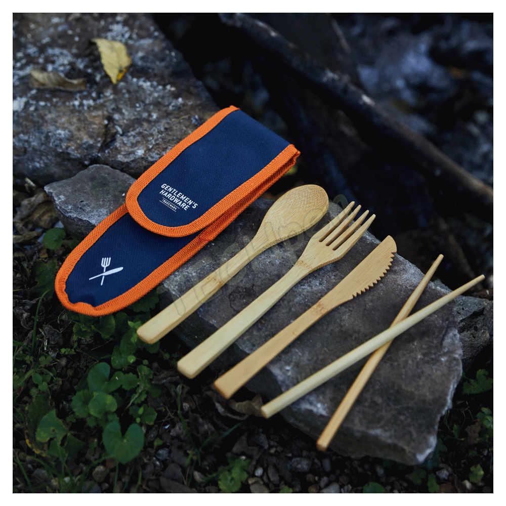 GENTLEMENS TRAVEL BAMBOO CUTLERY SET